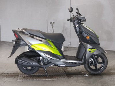 Suzuki AVENIS125