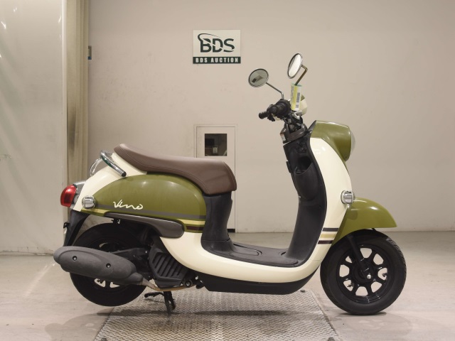 Yamaha vino -4