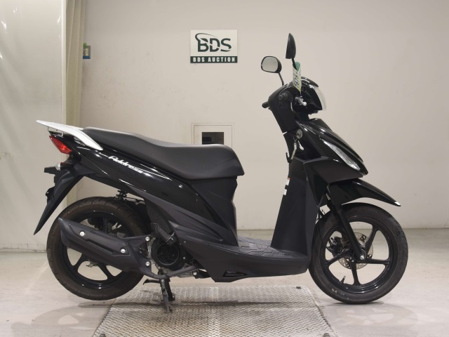 Suzuki ADDRESS V110