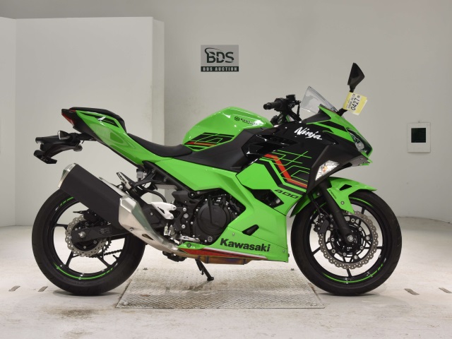 Kawasaki NINJA400 2023