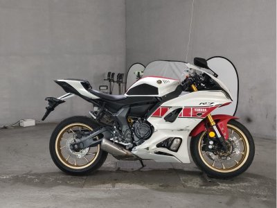 Yamaha YZF-R7 2022