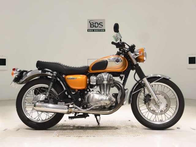 Kawasaki W800 2011