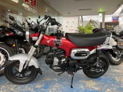Honda DAX125 2022