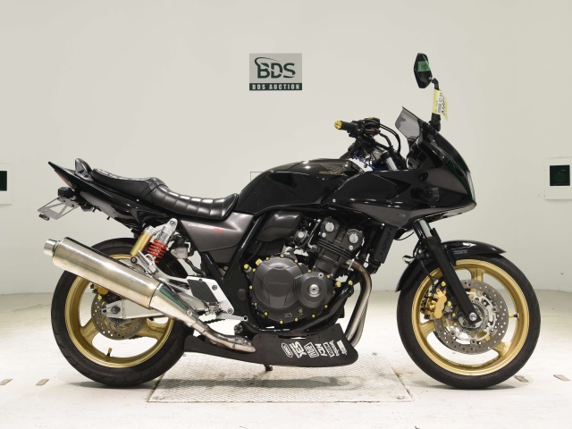 Honda CB400SFVA BOLDOR 2011