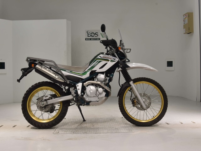 Yamaha SEROW XT250 2020