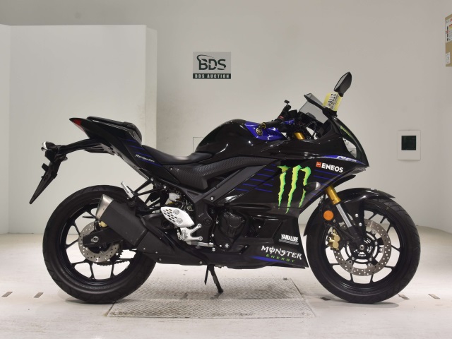 Yamaha YZF-R25A 2021