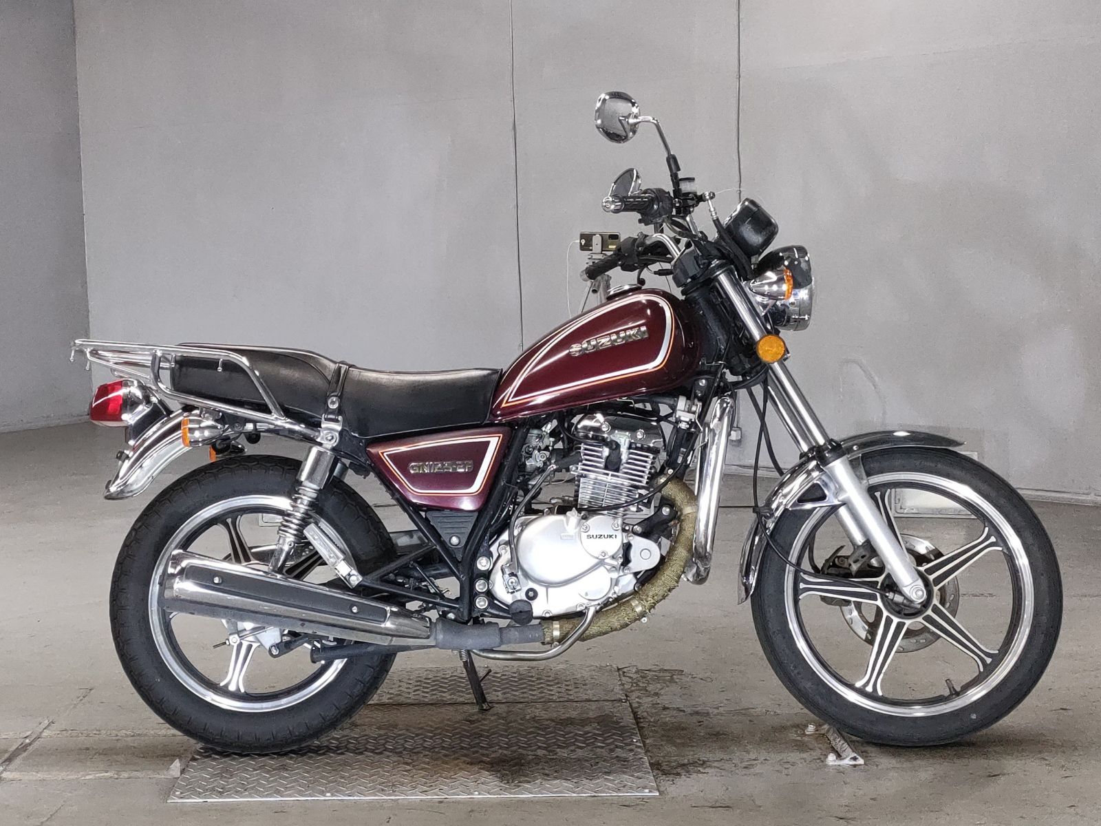 Suzuki GN125-2F 2018