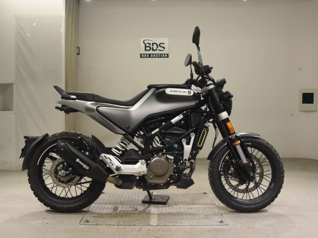 Husqvarna SVARTPILEN 125 2021