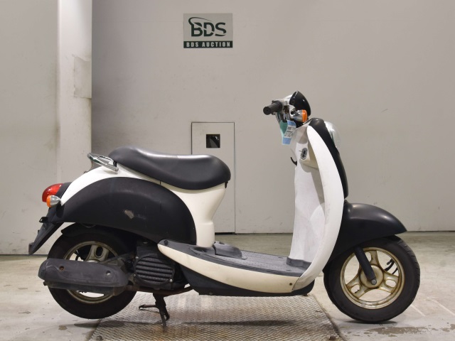 Honda SCOOPY50 2005