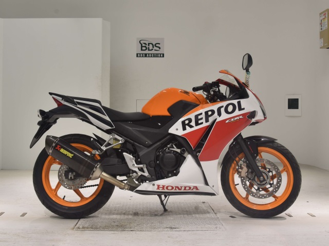 Honda CBR250RA 2015