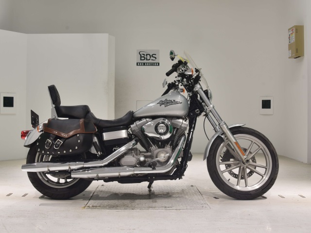 HD SUPER GLIDE FXD1580 2010