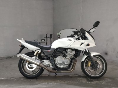 Honda CB400SFVA 2009