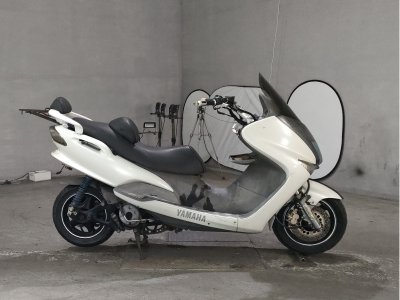 Yamaha MAJESTY 125