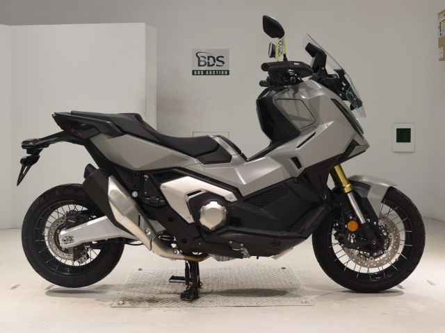 Honda X-ADV750-2 2025