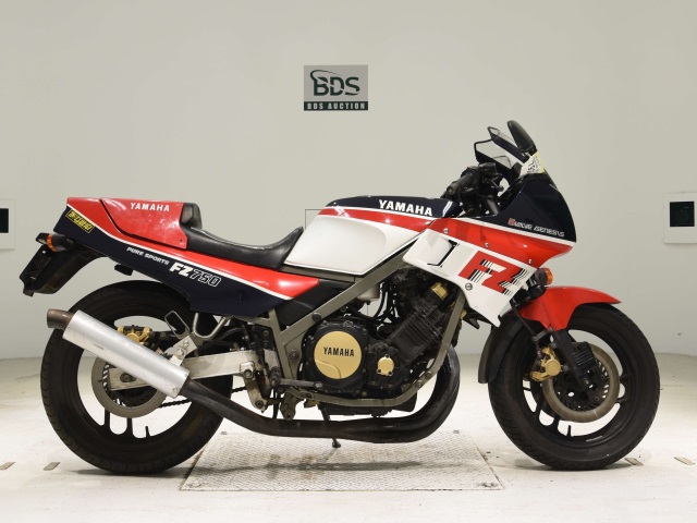 Yamaha FZ750 1985