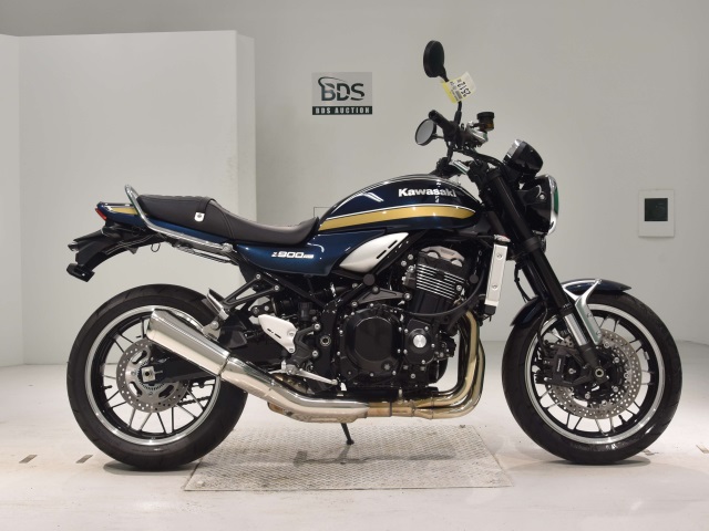 Kawasaki Z900RS 2022