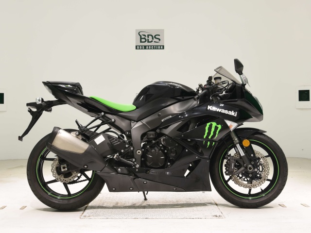 Kawasaki ZX-6R 2011