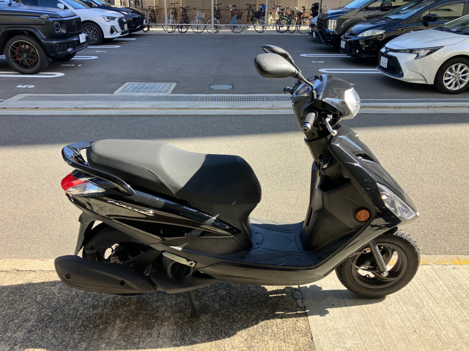 Yamaha AXIS Z 2022