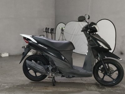 Suzuki ADDRESS V110