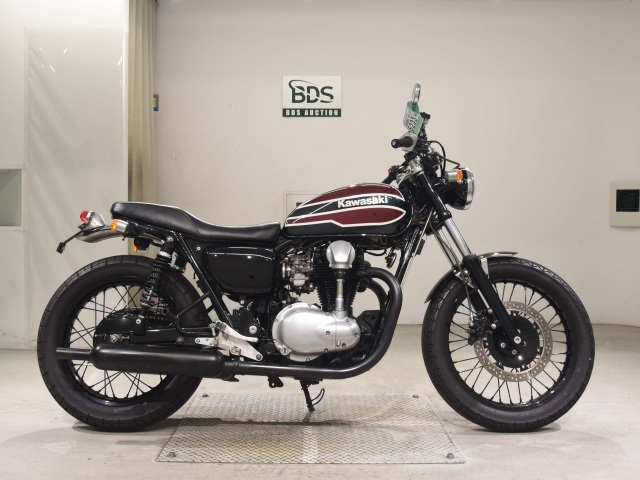 Kawasaki W400 2006