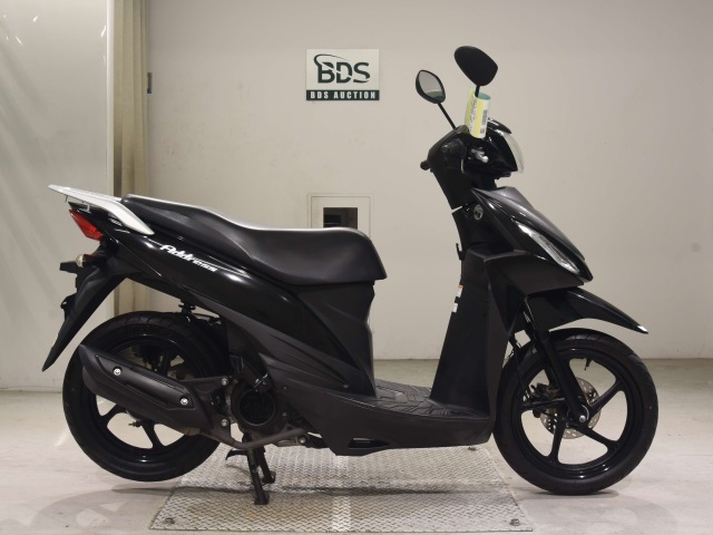 Suzuki ADDRESS V110
