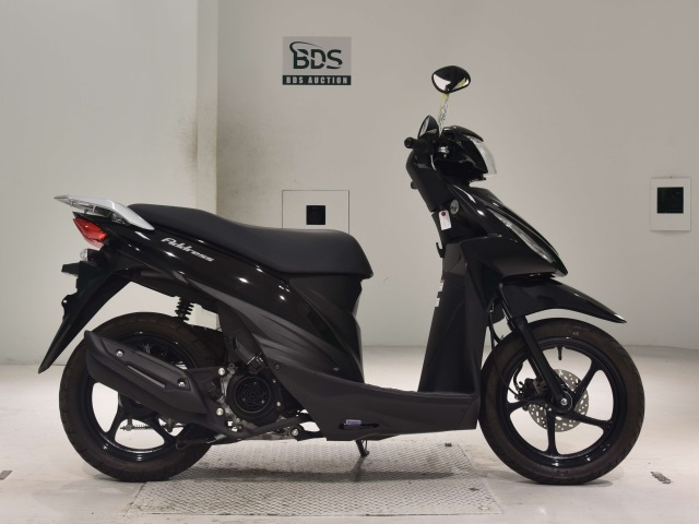 Suzuki ADDRESS V110