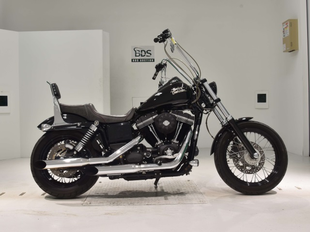 HD STREETBOB FXDB1580 2015