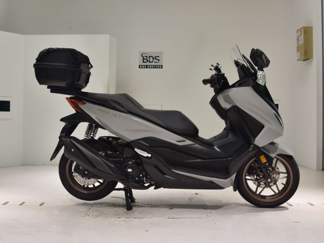 Honda FORZA-6 2023