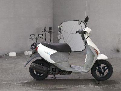 Suzuki LETS4