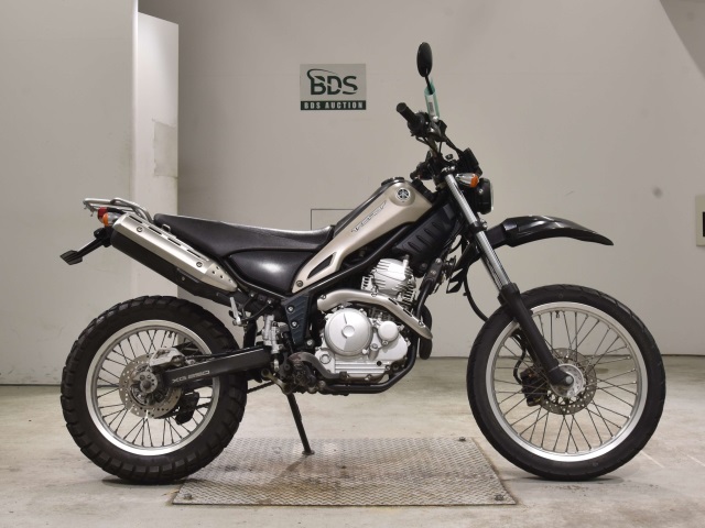 Yamaha TRICKER 2014