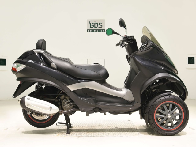 Piaggio MP3
