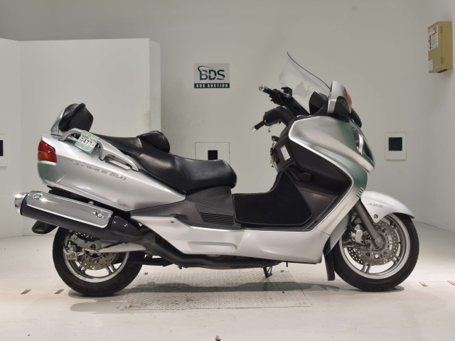 Suzuki SKYWAVE 650LX 2004