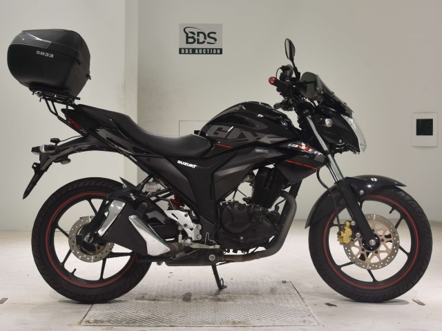 Suzuki GIXXER150