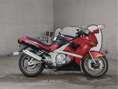 Kawasaki ZZ-R400 1995
