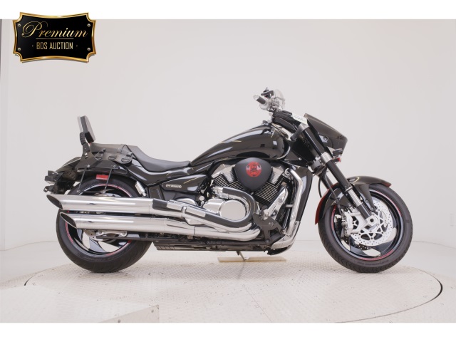 Suzuki BOULEVARD M109R 2011
