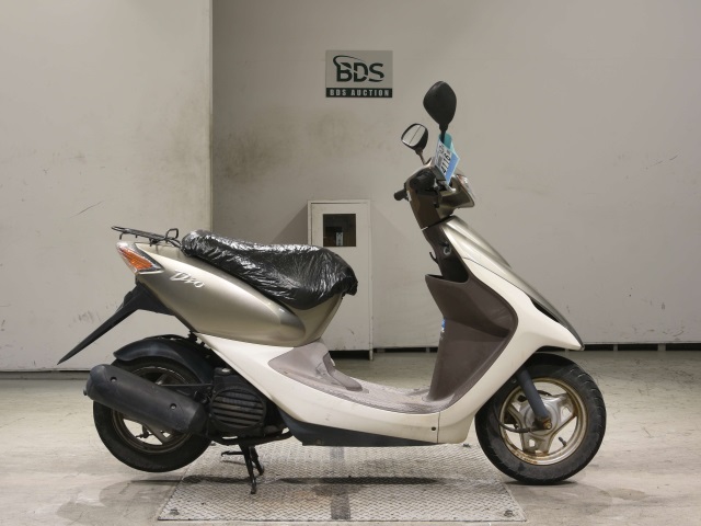 Honda DIO-5 2004
