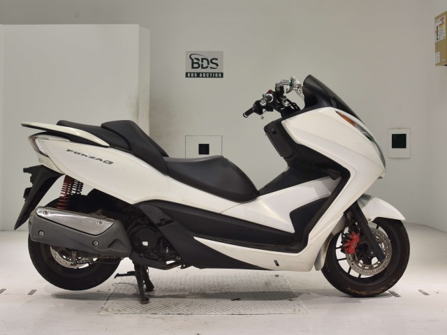 Honda FORZA SI 2016