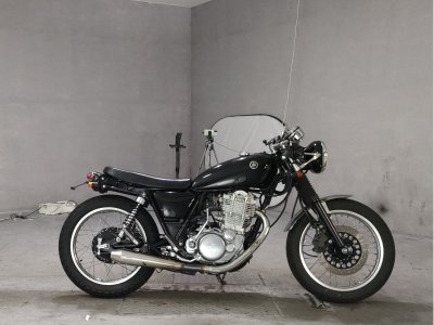 Yamaha SR400 2020