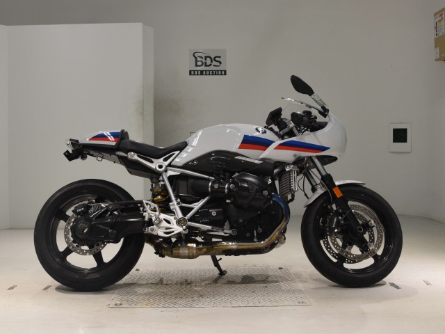 BMW R NINE T RACER 2017