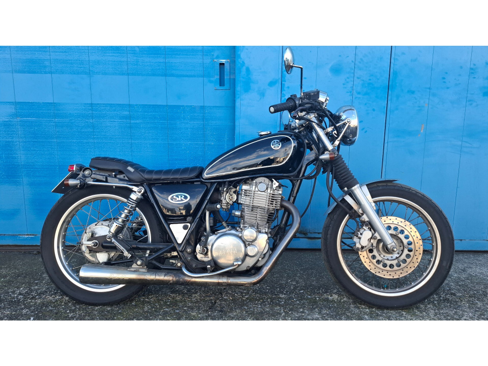 Yamaha SR400 2002