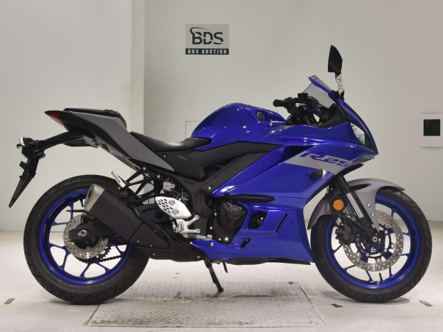 Yamaha YZF-R25A 2021