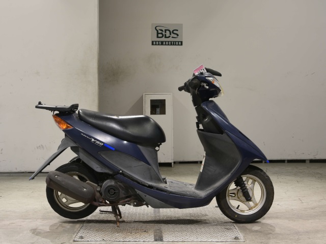 Suzuki ADDRESS V50