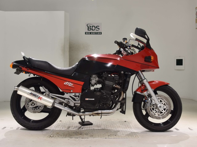 Kawasaki GPZ900R 1991