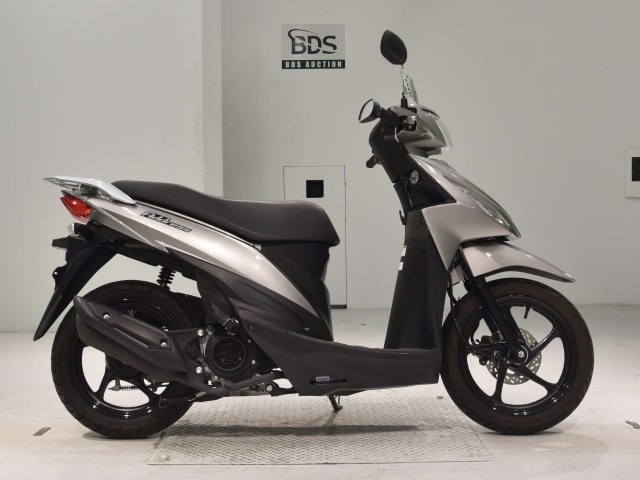 Suzuki ADDRESS V110