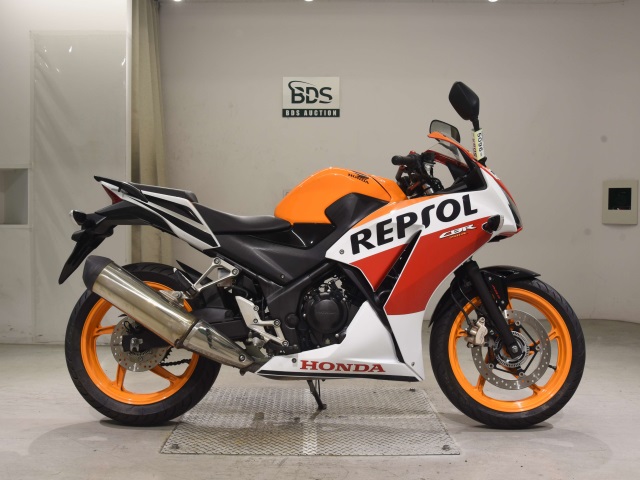 Honda CBR250RA 2015