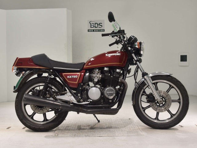 Kawasaki KZ750 2024