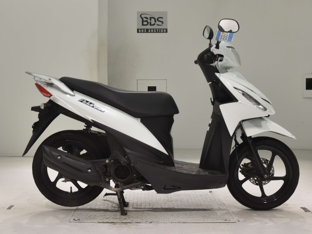 Suzuki ADDRESS V110