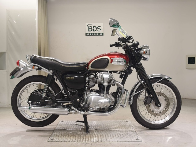 Kawasaki W650 2006