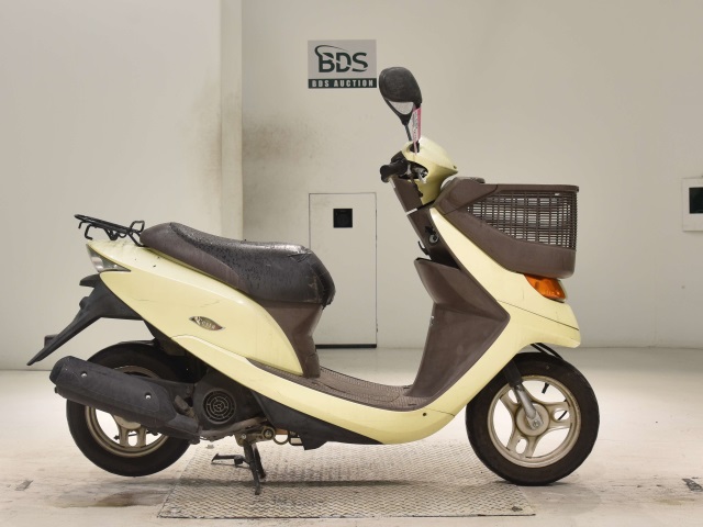 Honda DIO CESTA 2004