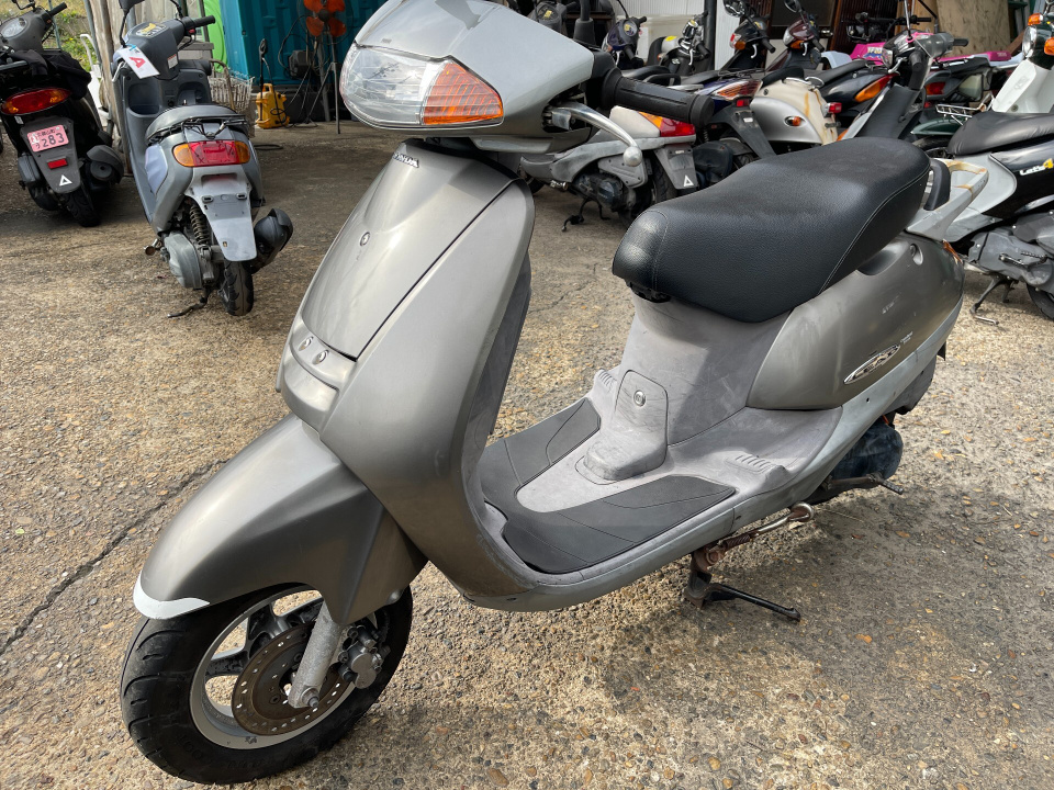 Honda LEAD100 1999